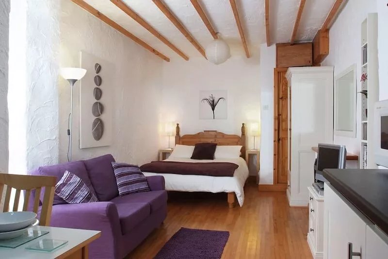 Luxury Studio Apt For 2 In Contemporary Cottage Style/Modern Conveniences