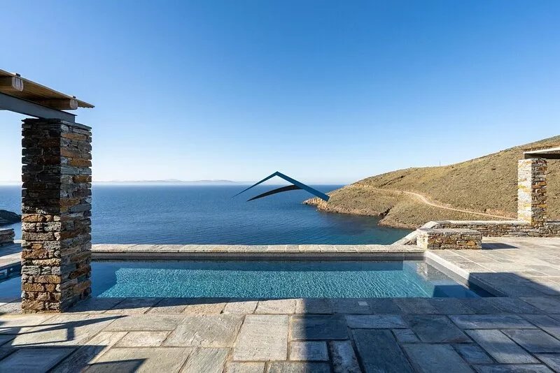 Luxurios Villa Helios with a swimming pool and direct access to a sandy beach.