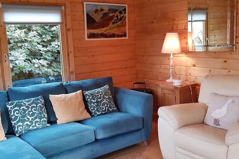 NEW PROPERTY Log Cabin, Amazing View, Warm and Comfortable