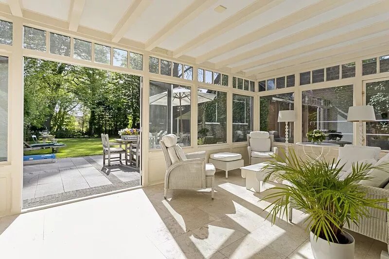 Unique, large and cozy mansion for 6 people in Goes on the marina.