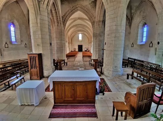 Eglise Notre-dame De Vouille (79)