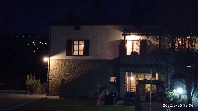 Podere Casorbica with free parking, large garden, swimming pool.