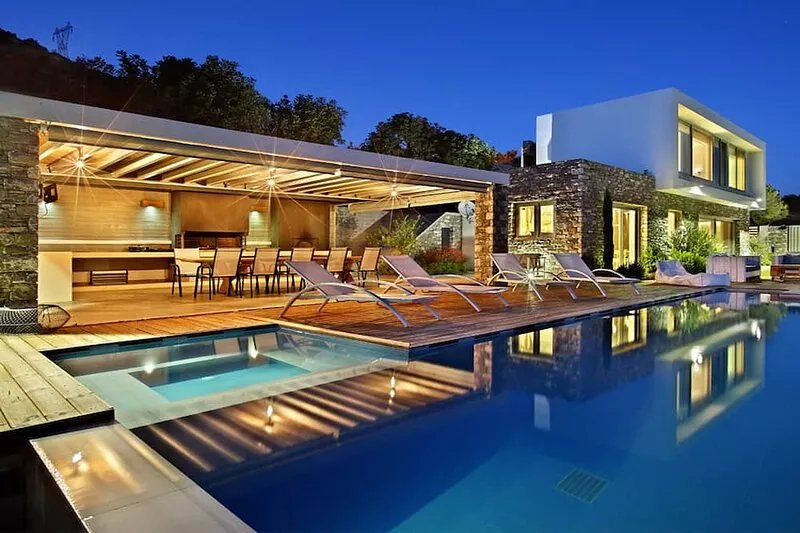 Boutique Villa Thalassa, next to the sea, infinity pool