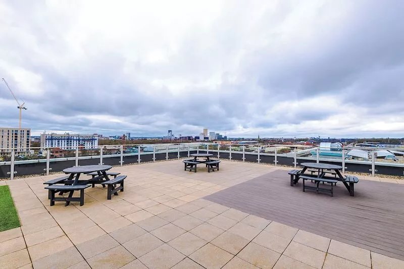 Modern Duplex 2 Bedroom Apartment in Central Manchester