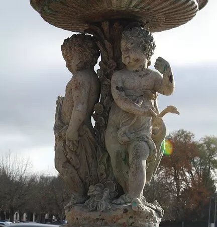 Fontaine Monumentale
