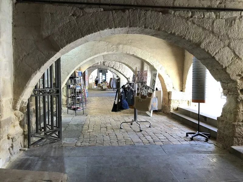 Villa de Village Paisible, Sans vis à vis Avec Piscine