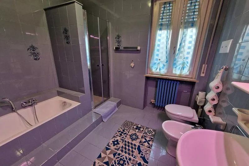 Elegant residential apartment in Bardolino with private garden ... Wi-Fi free