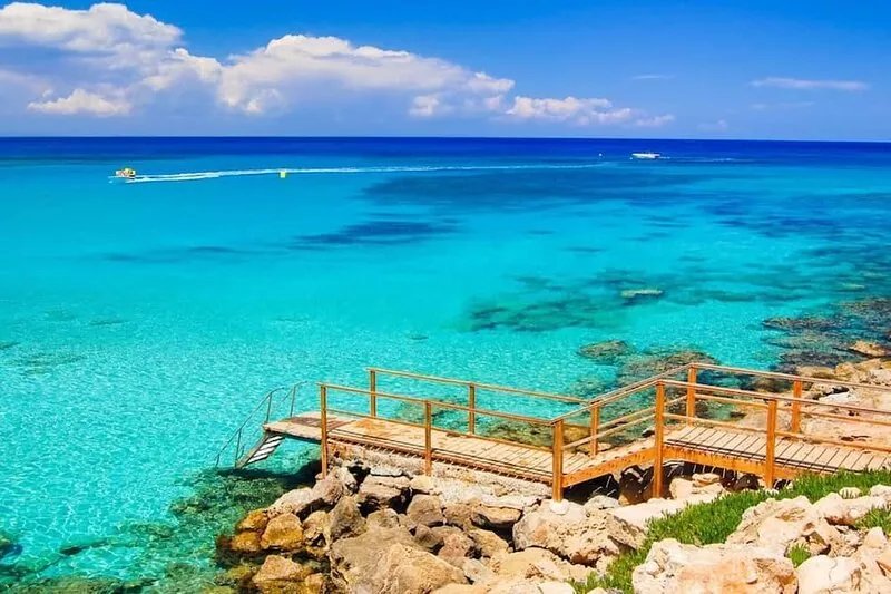Villa Seashore One - Four Bedroom Villa, Sleeps 8