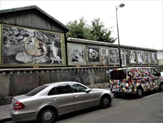 Fresque "Collage de l'Hopital Saint Louis"