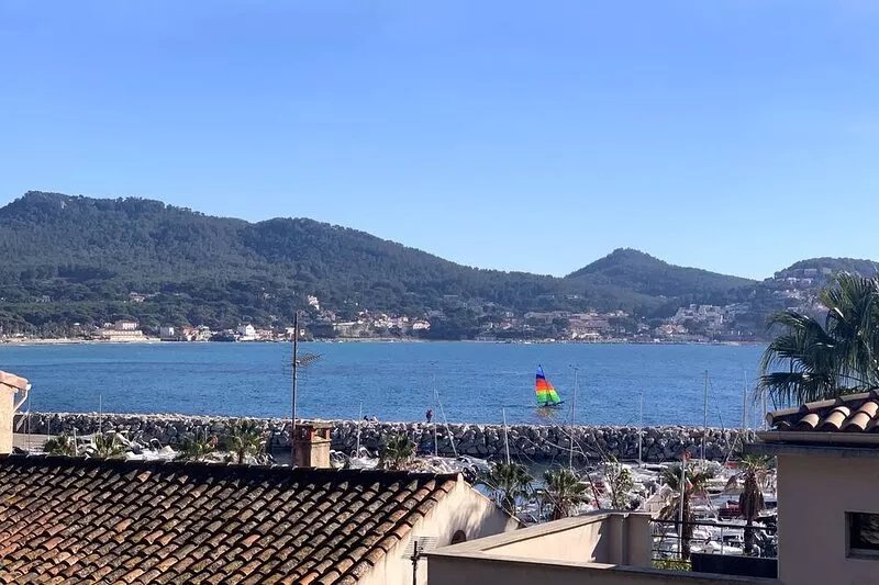 APART. F2- BEAUTIFUL SEA VIEW - Terrace - Wifi - Beaches on foot - All shops.