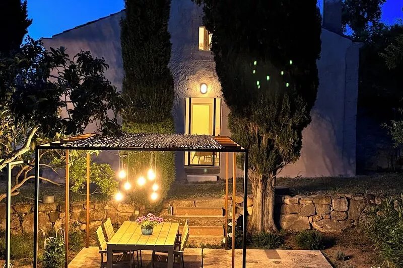 Charming 17th-century Landhouse Xiprer - near to the town and the sea