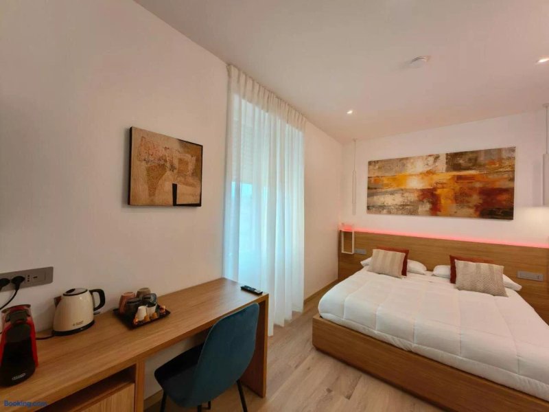 Galleria Roma Art Guesthouse