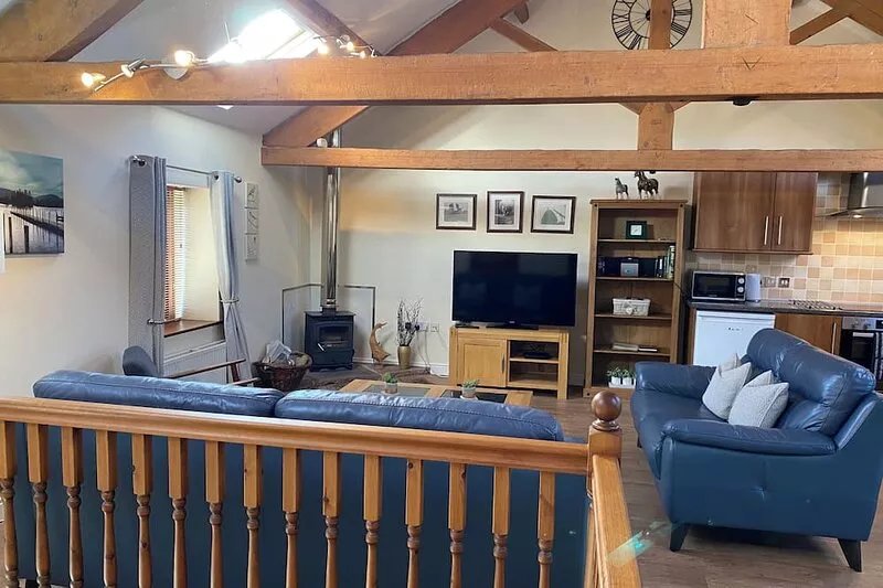 HAYLOFT COTTAGE, family friendly, with open fire in Bolton Low Houses