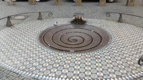 Taubenbrunnen