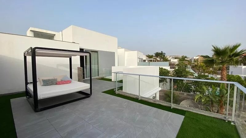 Luxury Villa in el Duque with 6 bedroom privet pool, the best area in Tenerife!