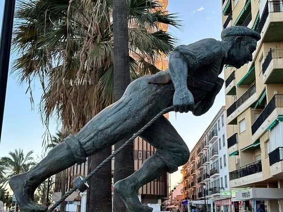Monumento Al Pescador