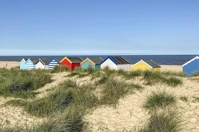 SEA MOUSE COTTAGE, pet friendly, luxury holiday cottage in Southwold