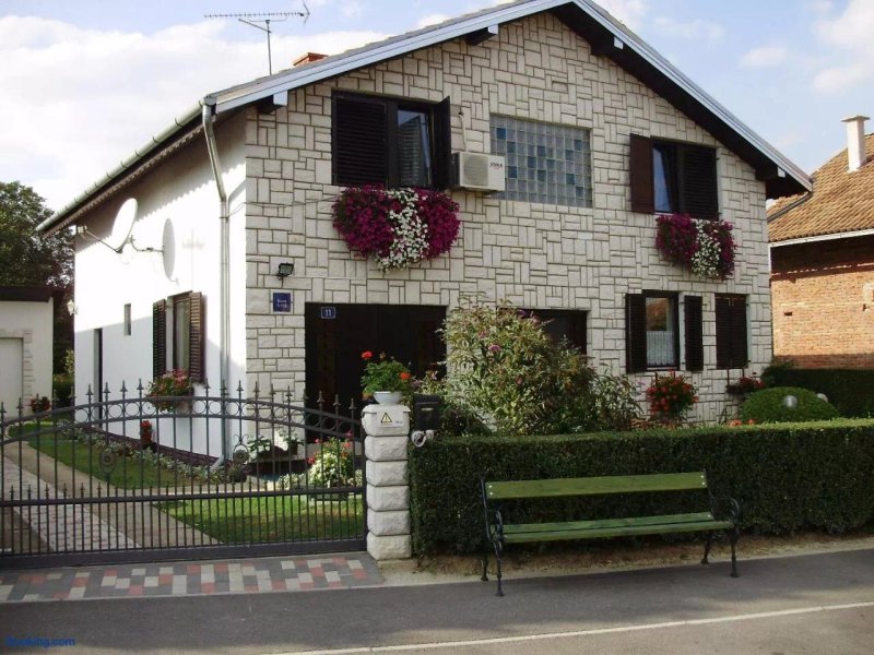 Rooms With a Parking Space Knezevi Vinogradi Baranja - 15024