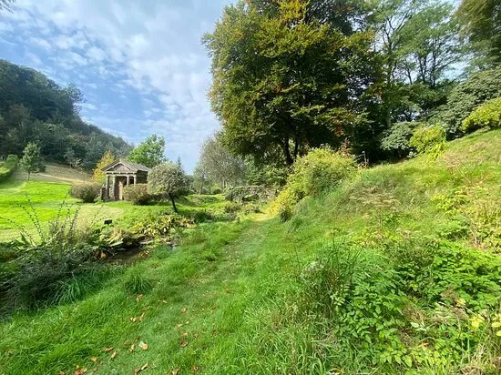 Castle Hill Gardens