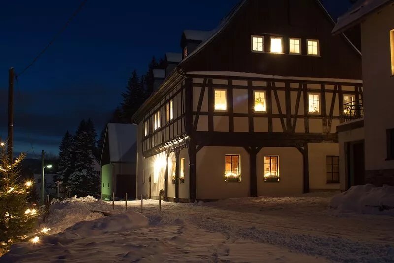 Haus Sonnenleithe - vacation in a monument!