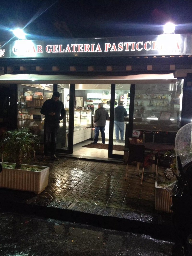 bar gastronomia pizzeria Torrisi
