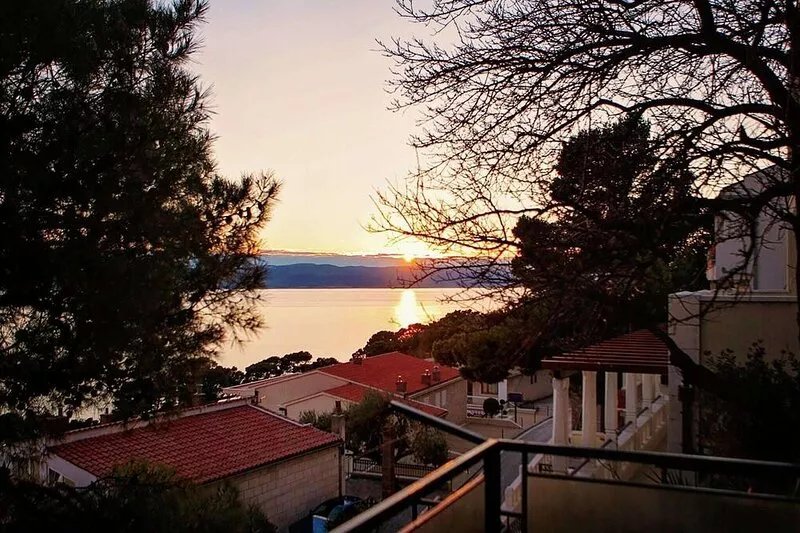 Delightful apartment with a sea view