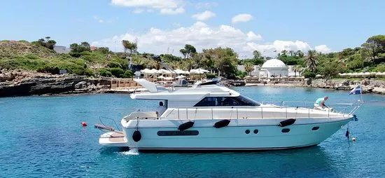Lelaxos Cruises