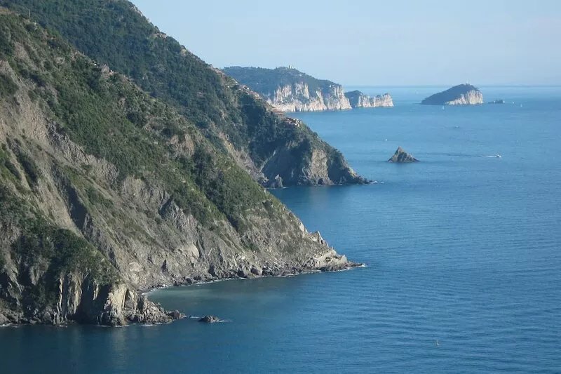 Tranquil Cinque Terre Villa with Spectacular Mediterranean Sea Views