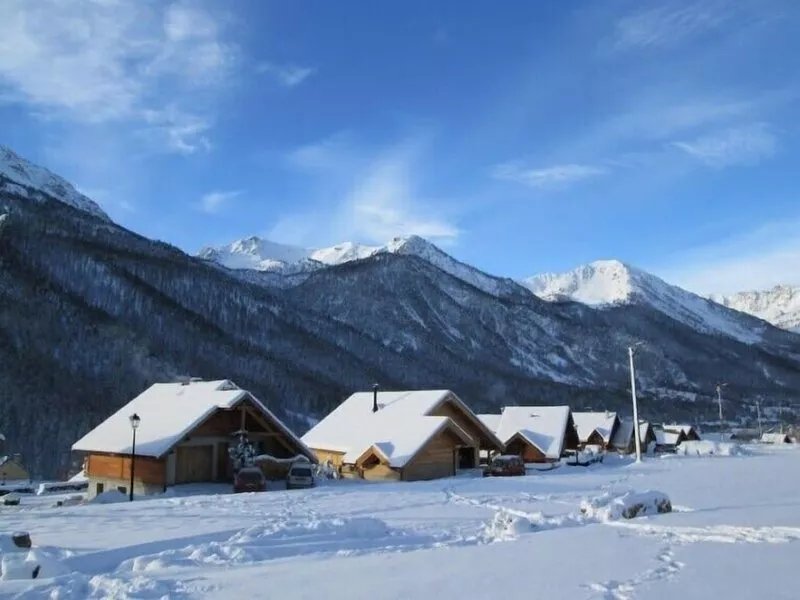 Les Thures Hameau du Roubion Hautes Alpes