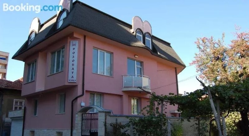 Rozovata Kashta