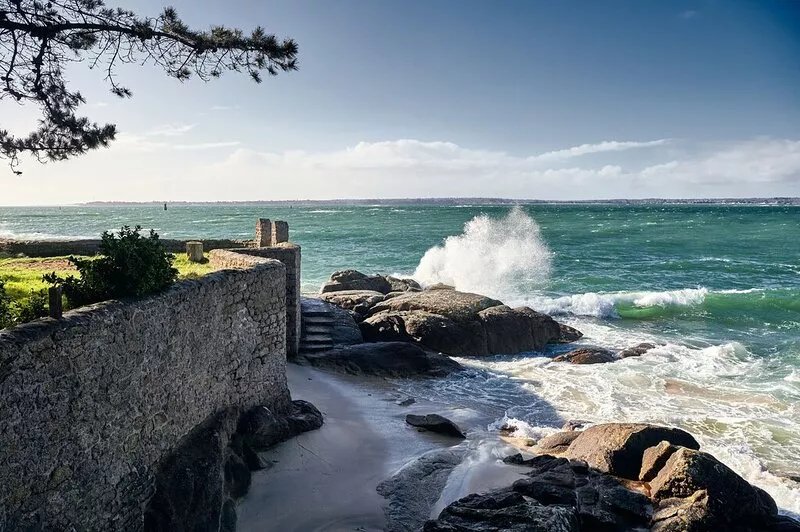 House in a wonderful park by the sea - with direct access to the beach