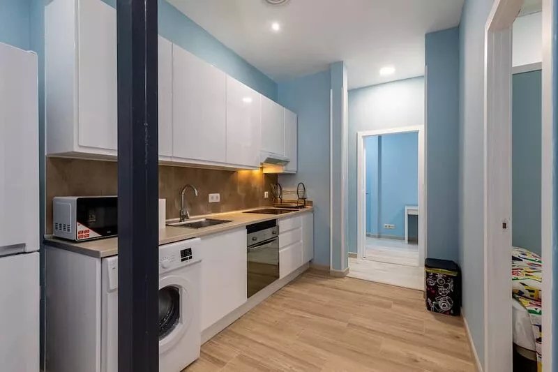 Glowing Downtown Apartment Cuatro Caminos