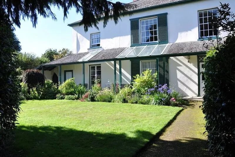 Sages - Regency country villa in heart of Dolton