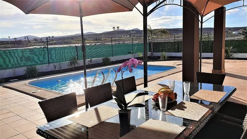 NEW LISTING!!!  Tropicana   Beautiful exclusive Villa with pool