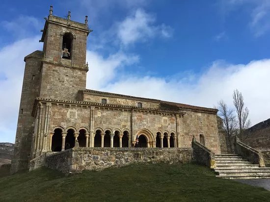 Iglesia de San Julian y Santa Basilisa