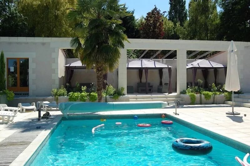 Paradise PRIVATE Villa In the Loire Valley,  Exotic Tropical Gardens Heated Pool