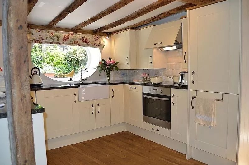 15th Century Period Cottage In Saffron Walden, Essex England