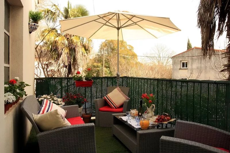 Fisherman's Cottage Overlooking the Canal du Midi