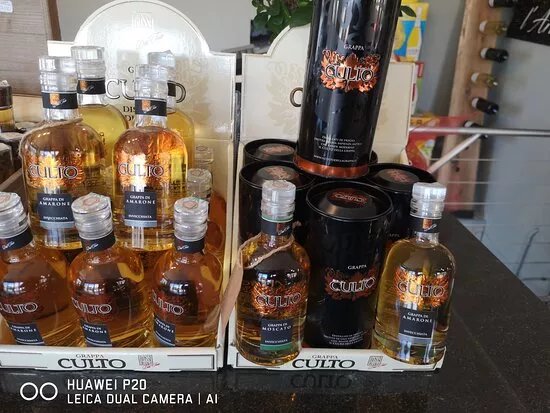 Enoteca Di Vine Follie Bisuschio