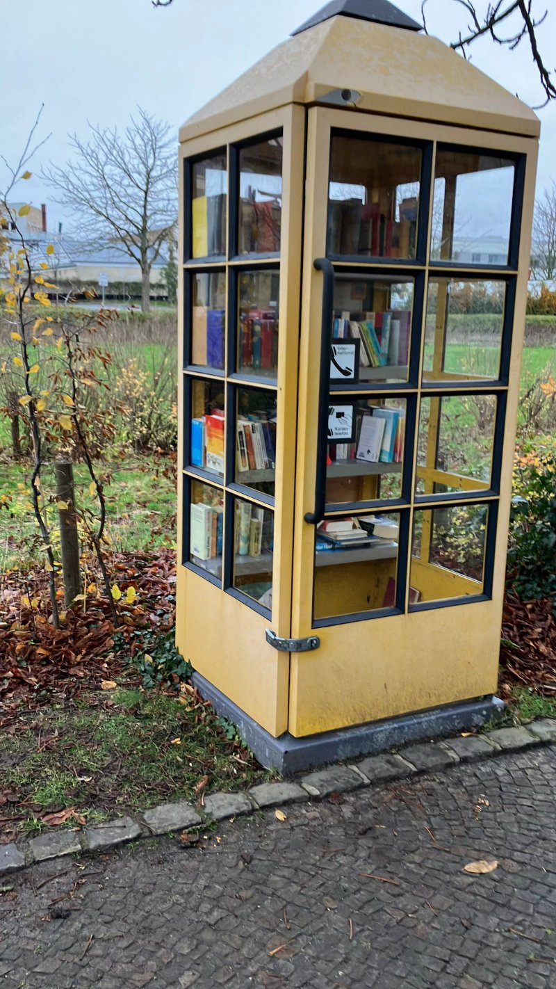 Bucherschrank Am Nordbahnhof
