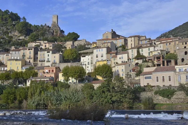 Les Tiers.Beautifully restored riverside property.