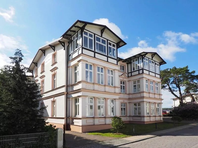 Villa Vineta 205 - Relax with a side sea view