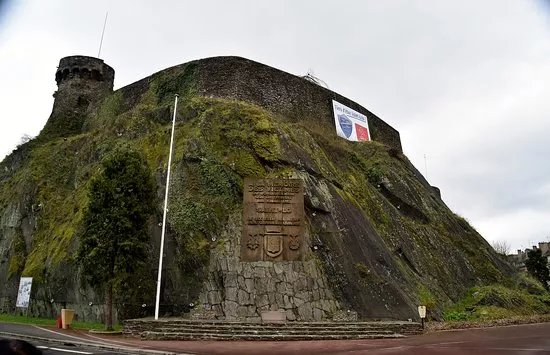 Monument a la Memoire des Victimes Civiles du 6 juin 1944