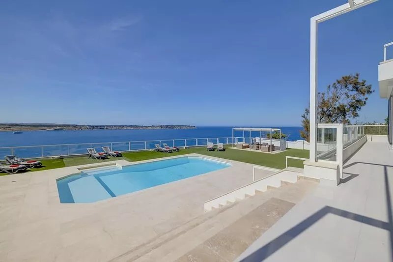 6 Bedroom Luxury Villa with pool and magnificent views of the Mediterranean
