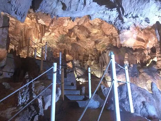 Grutas de Alvados