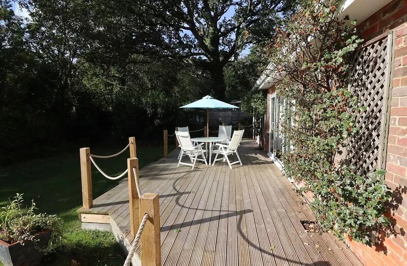 Kipper Cottage  -  a bungalow that sleeps 4 guests  in 2 bedrooms