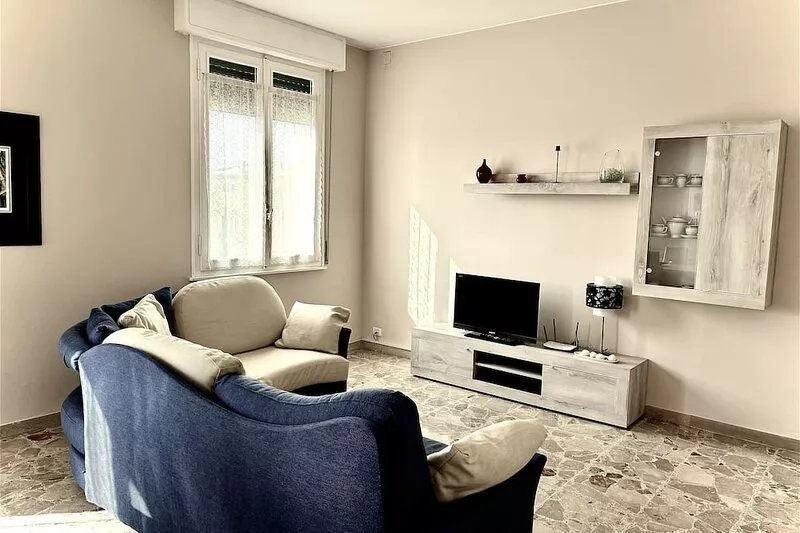 The Third Floor 2 Km from Maranello (Mo) - CIN: IT036019C24HW38H4Z