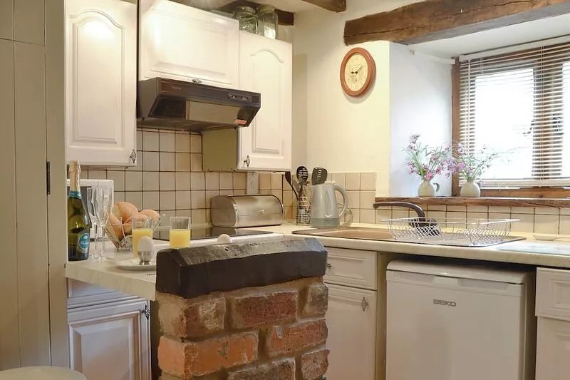 1 bedroom accommodation in Woolston, near Church Stretton
