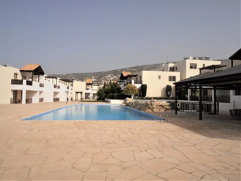 New listing - Ground floor Studio apartment with Aircon, WIFI & 3 pools