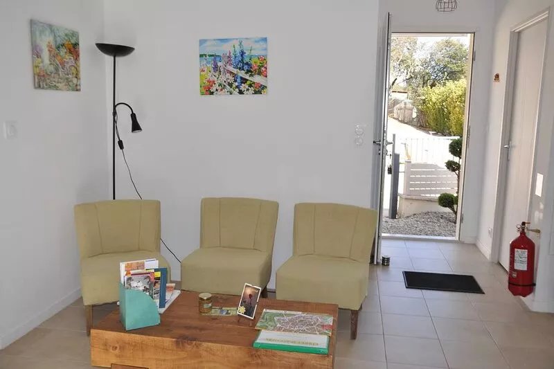 Contemporary house in Arpaillargues and Aureilhac near UZES